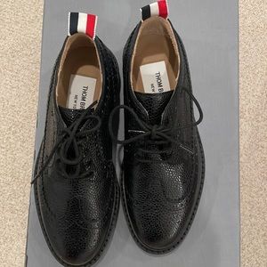 Thom Browne Kids lace ups - display pair (new )